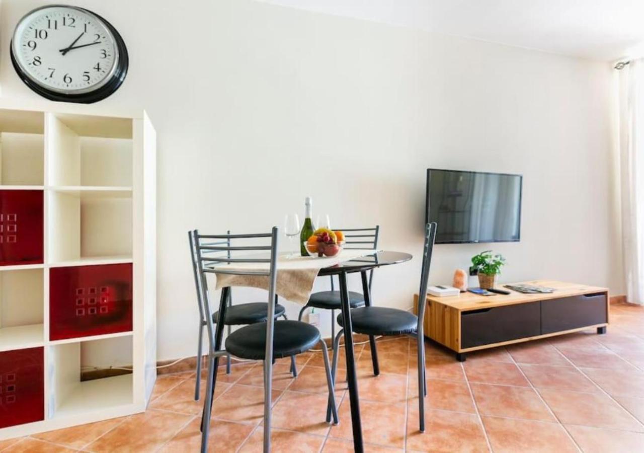 Cosy Apartment In Los Cristianos 5Min To The Ocean Kültér fotó
